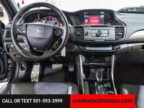 Used 2017 Honda Accord Sport Special Edition image 46