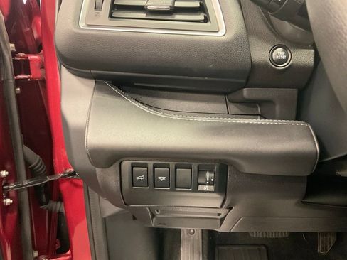 Used 2024 Subaru Ascent Limited w/ Technology Package AWD/4WD image 20