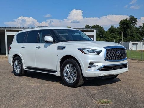 Used 2018 INFINITI QX80 2WD w/ Driver Assistance Package image 2