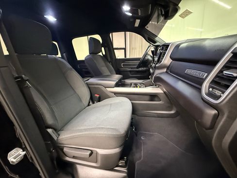 Used 2022 RAM 2500 Big Horn w/ Night Edition image 26