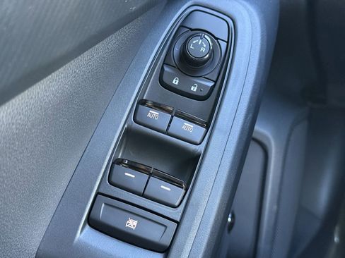 New 2025 Subaru Crosstrek 2.0i w/ Crosstrek Mirror Package image 23