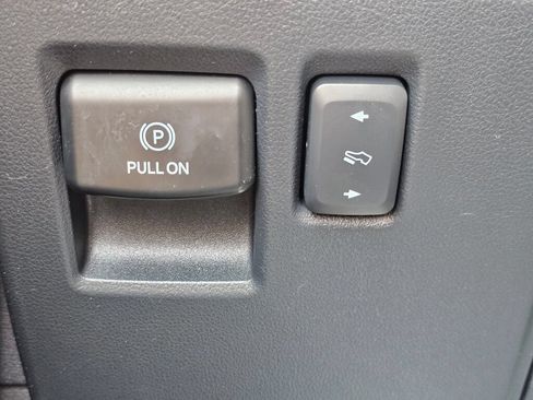Certified 2023 Ford Expedition Limited AWD/4WD image 31