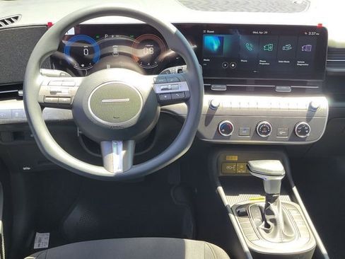 New 2026 Hyundai Kona SE FWD image 6