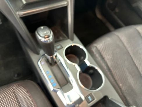 Used 2017 Chevrolet Equinox LT w/ Convenience Package image 19