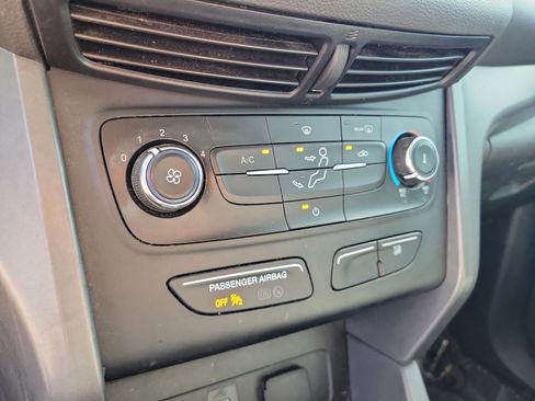 Used 2018 Ford Escape S image 12