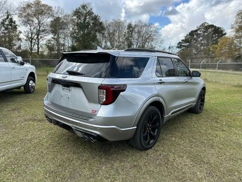 Used 2020 Ford Explorer ST w/ ST Street Pack image 3