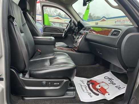 Used 2007 Chevrolet Tahoe LTZ w/ LTZ Preferred Equipment Group image 19