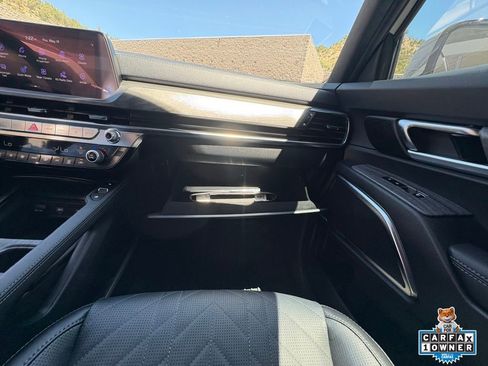 Certified 2025 Kia Telluride SX Prestige X-Line AWD/4WD image 24