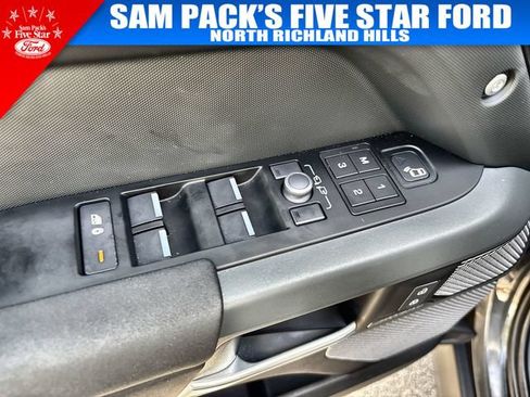 Used 2022 Land Rover Defender 110 X-Dynamic SE AWD/4WD image 22