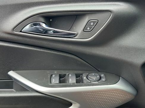 New 2026 Chevrolet Trax LS FWD image 15