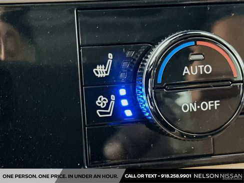 Certified 2025 Nissan Pathfinder Platinum w/ Cargo Package FWD image 21