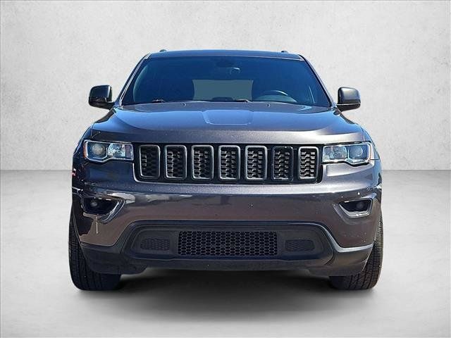 Used 2017 Jeep Grand Cherokee Laredo w/ Quick Order Package 2BE RWD image 2