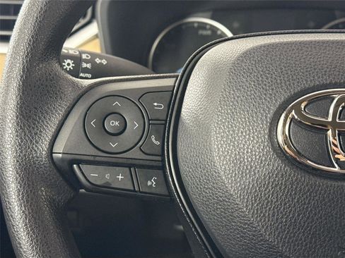 Certified 2022 Toyota RAV4 XLE image 16