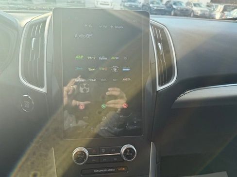 Used 2022 Ford Edge SEL w/ Class II Trailer Tow Package image 15