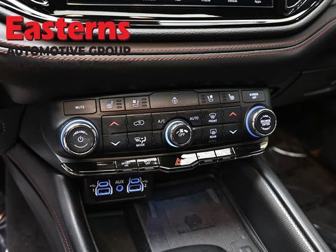Used 2024 Dodge Durango R/T AWD/4WD image 20