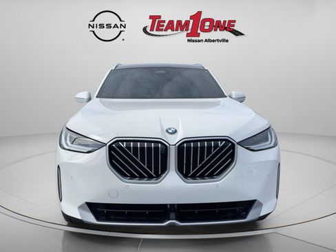 Used 2026 BMW X3 xDrive30i w/ Premium Package AWD/4WD image 2