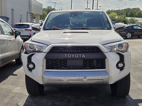 Used 2024 Toyota 4Runner TRD Off-Road Premium w/ Moonroof Package AWD/4WD image 2