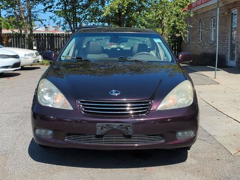 Used 2004 Lexus ES 330 FWD image 8