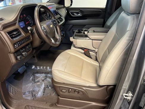 Used 2021 Chevrolet Tahoe LS w/ Driver Alert Package RWD image 6