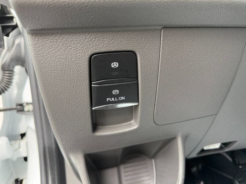 Used 2023 Ford Transit 250 Medium Roof AWD image 15