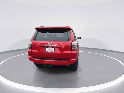 Used 2019 Toyota 4Runner SR5 image 7