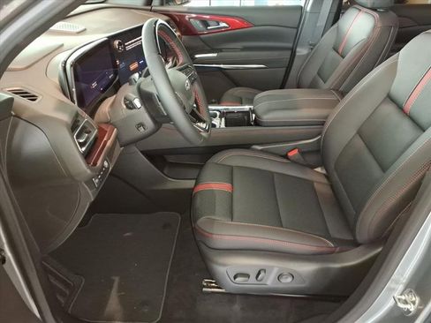 New 2026 Chevrolet Traverse RS image 5