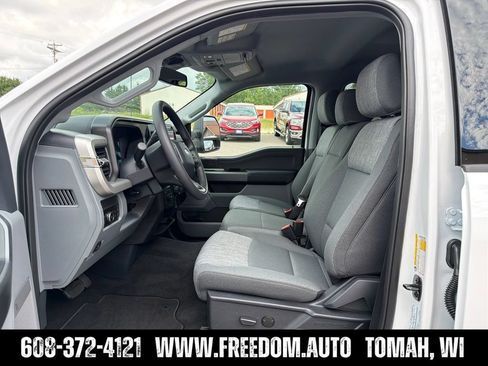 New 2026 Ford F250 XLT w/ XLT Premium Package AWD/4WD image 9