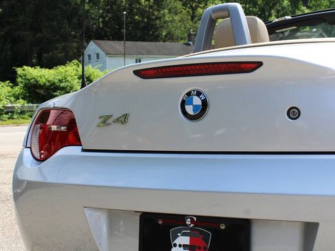 Used 2006 BMW Z4 3.0si RWD image 10