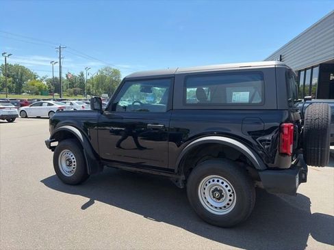 Used 2023 Ford Bronco 2-Door AWD/4WD image 6