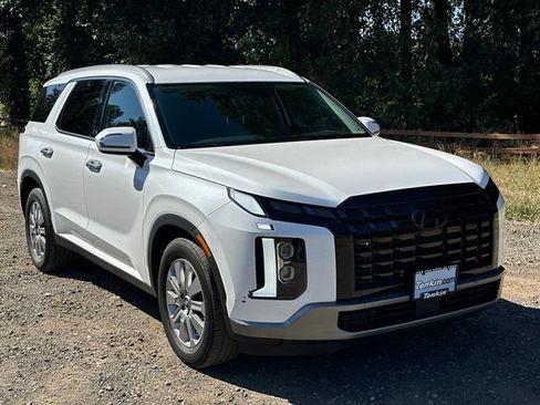 Used 2025 Hyundai Palisade SEL AWD/4WD image 2