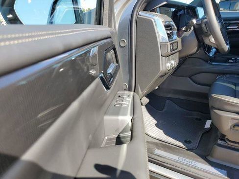 New 2026 GMC Yukon XL Elevation RWD image 11
