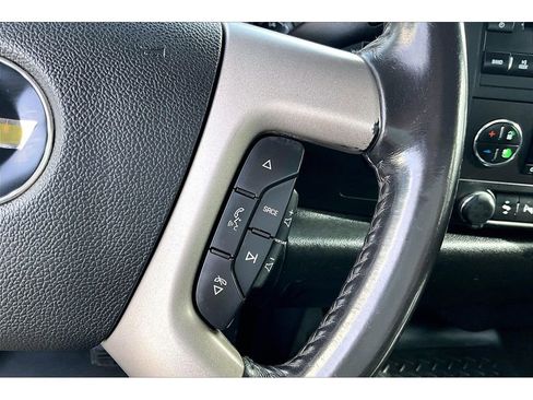 Used 2011 Chevrolet Silverado 3500 LT w/ Interior Plus Package image 13