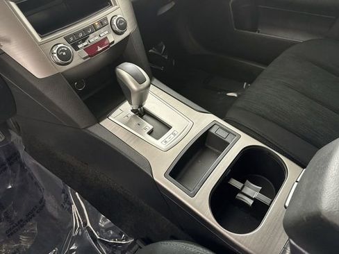Used 2013 Subaru Legacy 2.5i image 16