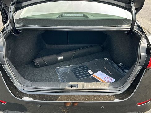 New 2025 Nissan Sentra S image 15