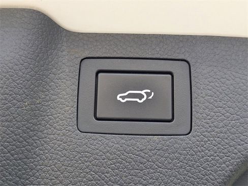 Used 2016 Hyundai Santa Fe Sport 2.0T w/ Option Group 05 image 13