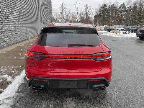 Used 2025 Porsche Macan Turbo image 34