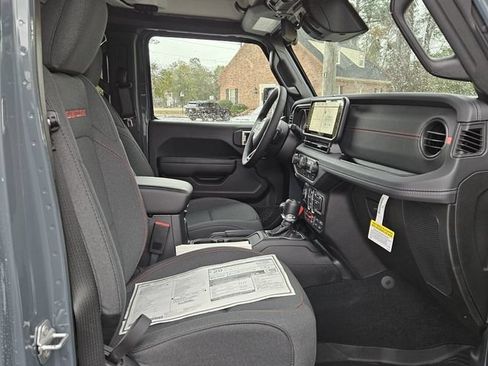 New 2026 Jeep Wrangler Unlimited Rubicon AWD/4WD image 15