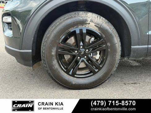 Used 2022 Ford Explorer XLT w/ Equipment Group 202A AWD/4WD image 34