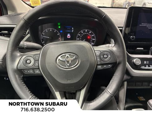 Used 2023 Toyota Corolla Cross LE image 18