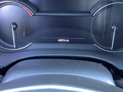 Used 2024 Cadillac XT5 Premium Luxury image 11