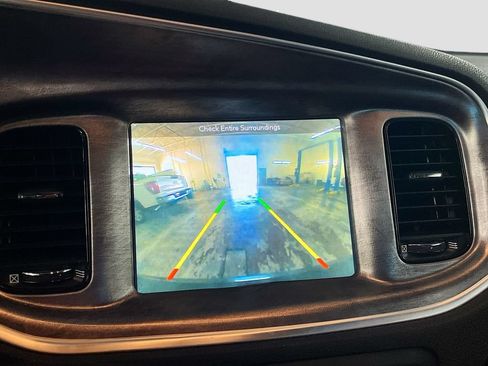Used 2018 Dodge Charger R/T RWD image 14