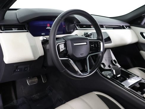 Used 2023 Land Rover Range Rover Velar R-Dynamic S AWD/4WD image 32