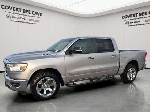 Used 2019 RAM 1500 Big Horn image 4
