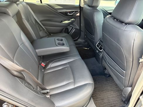 Used 2023 Subaru Outback Limited image 11