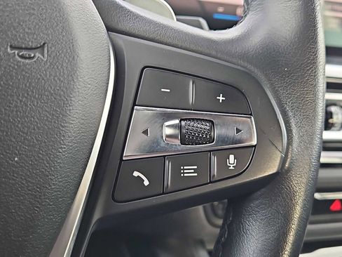 Used 2023 BMW 330e image 25