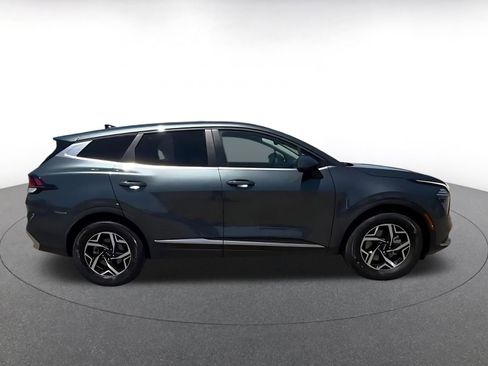 Used 2025 Kia Sportage LX FWD image 15