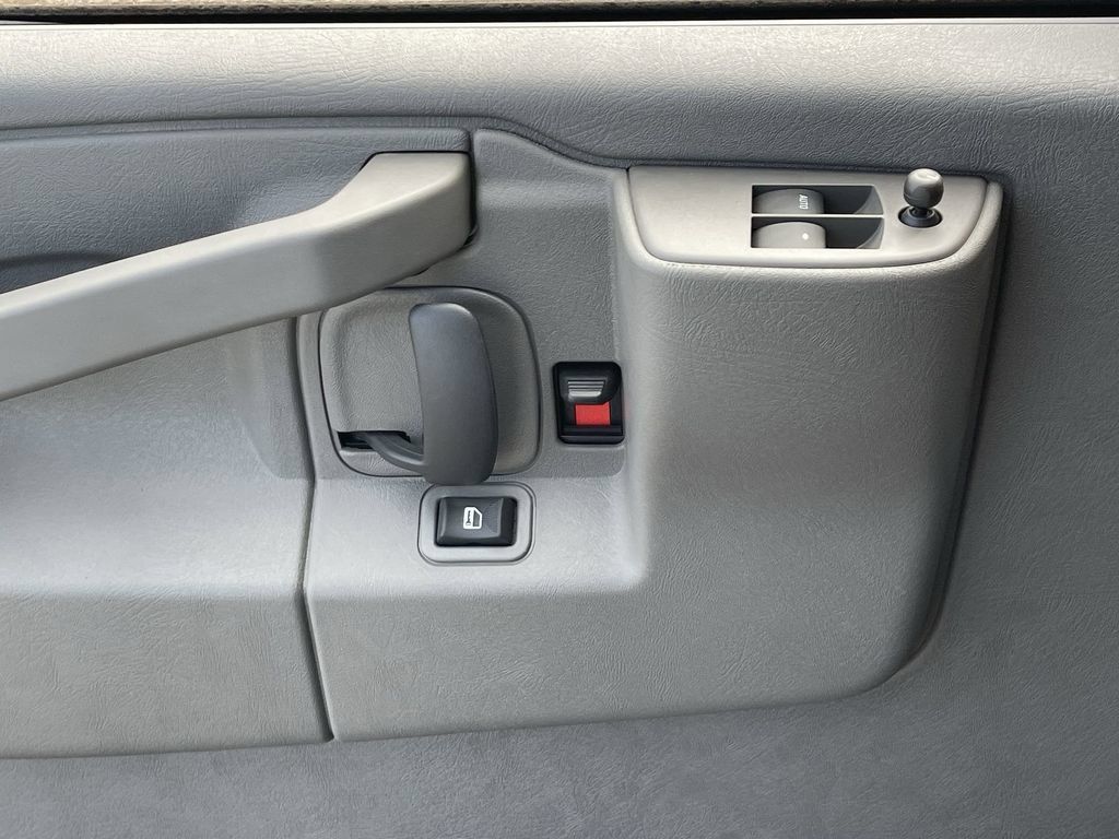 New 2025 GMC Savana 2500 Extended w/ Driver Convenience Package RWD image 24