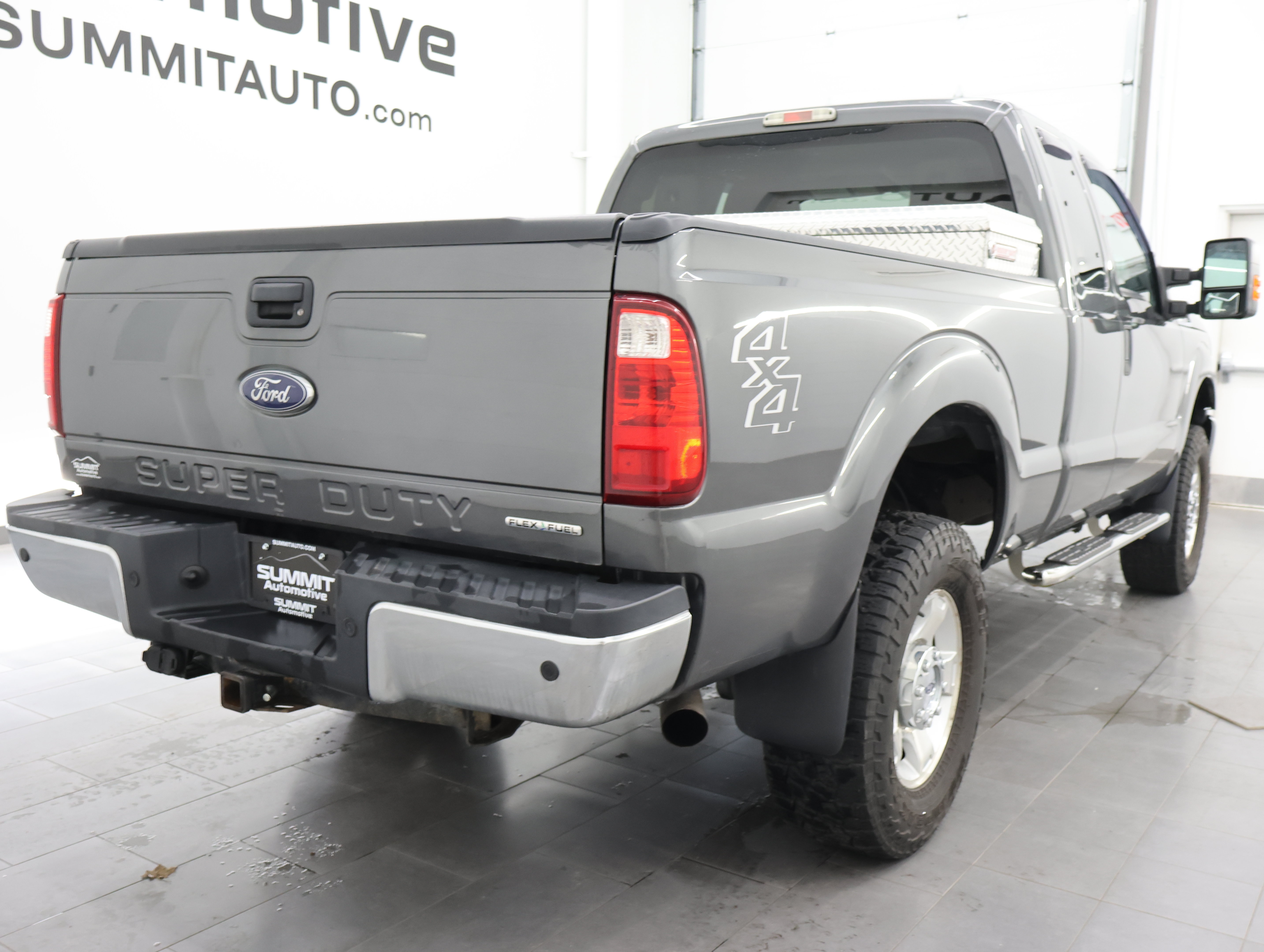 Used 2016 Ford F250 XLT w/ XLT Value Package AWD/4WD image 4