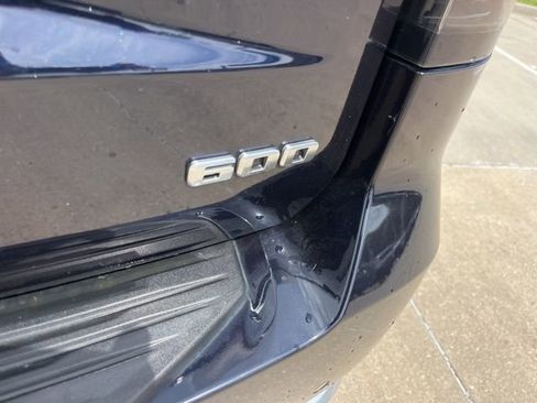 Used 2023 Cadillac Escalade ESV Premium Luxury Platinum image 8