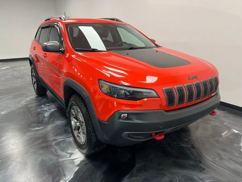 Used 2021 Jeep Cherokee Trailhawk image 17